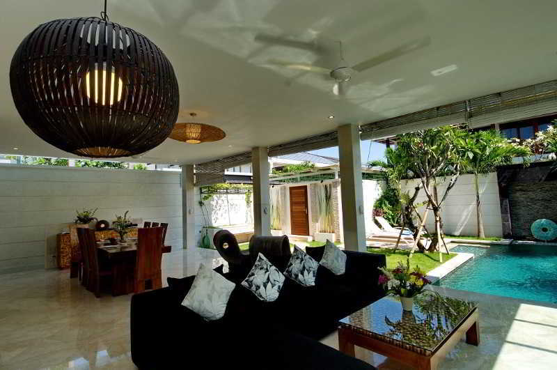 Villa Lumut 3 Bedrooms Central Seminyak Екстериор снимка