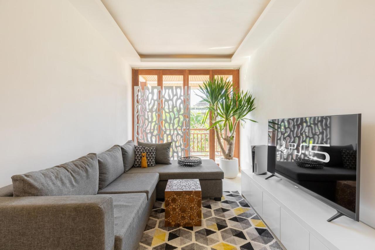Villa Lumut 3 Bedrooms Central Seminyak Екстериор снимка